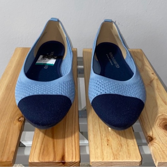 NWT - Vince Camuto Femils Knit Pointed Toe Ballet Flat w/ Navy/Powder Blue Color - Picture 5 of 5